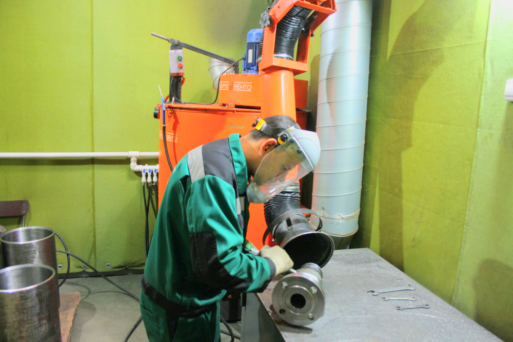 На заводе РТМТ запущен в работу новый участок для зачистки арматуры