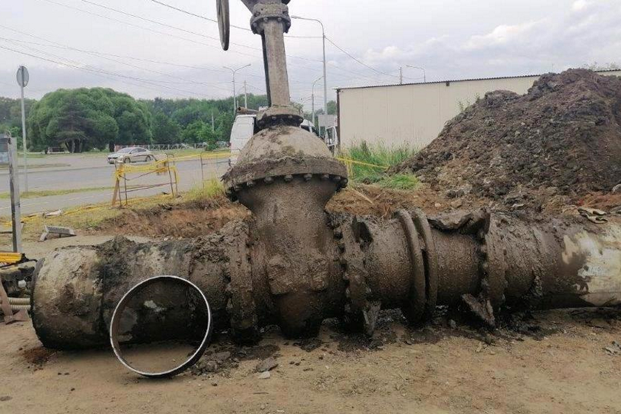 На одном из основных газопроводов Вологды отключающее устройство заменили на шаровый кран