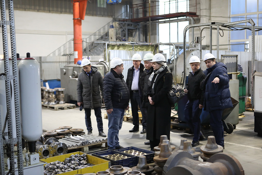 Завод «РТМТ» посетили представители «Газпромнефть-Снабжение» в рамках расширения сотрудничества