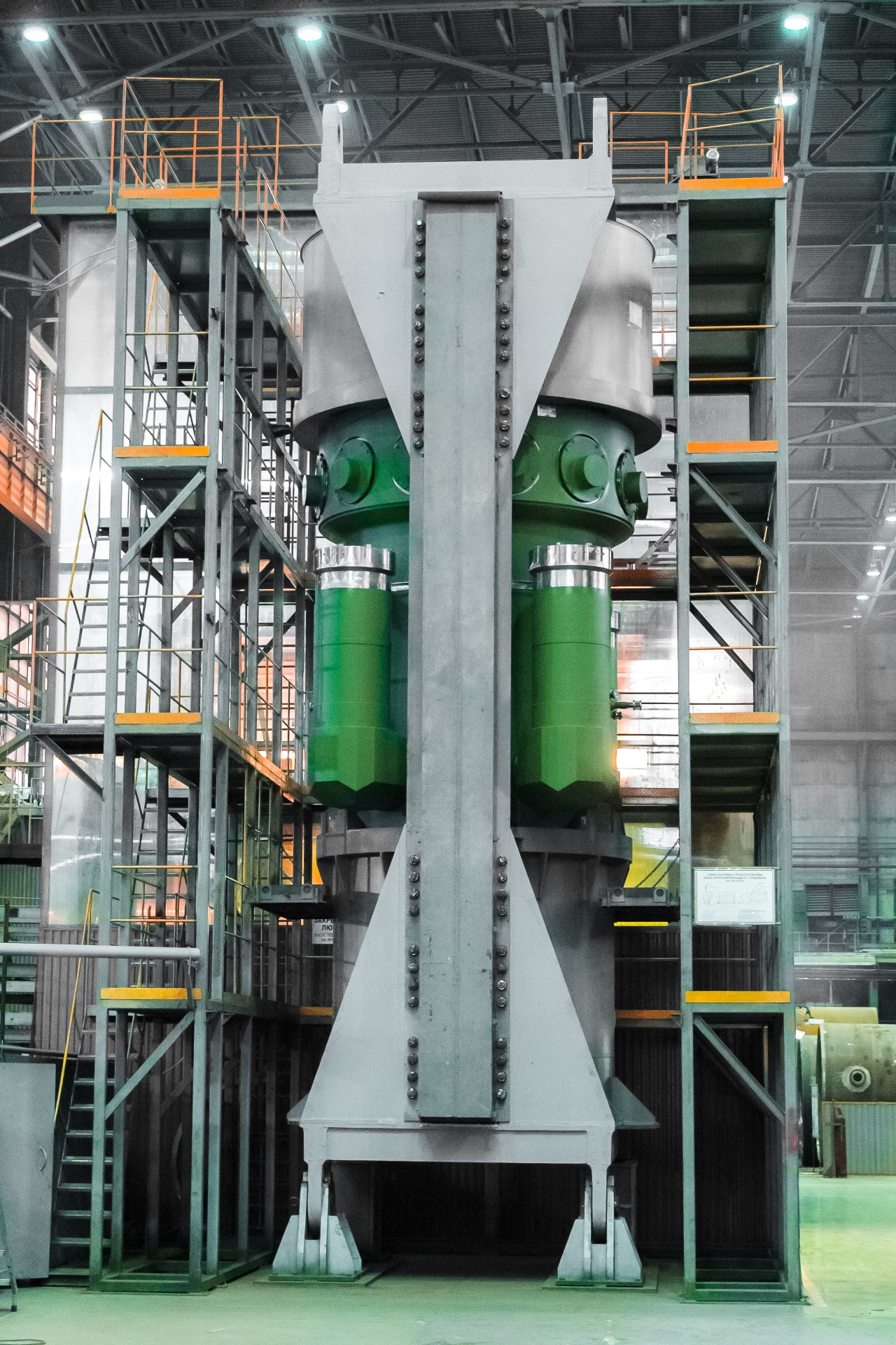 Завод «ЗиО-Подольск» изготовил второй корпус реактора РИТМ-200 для атомного ледокола проекта 22220 «Чукотка»
