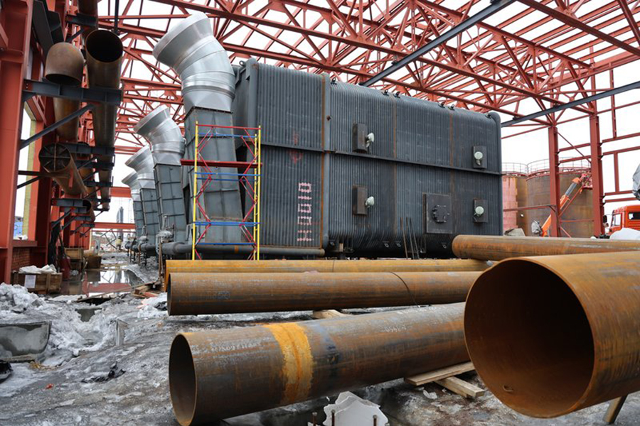 Председатель правительства Коми Дмитрий Братыненко оценил ход строительства газовой котельной в Инте