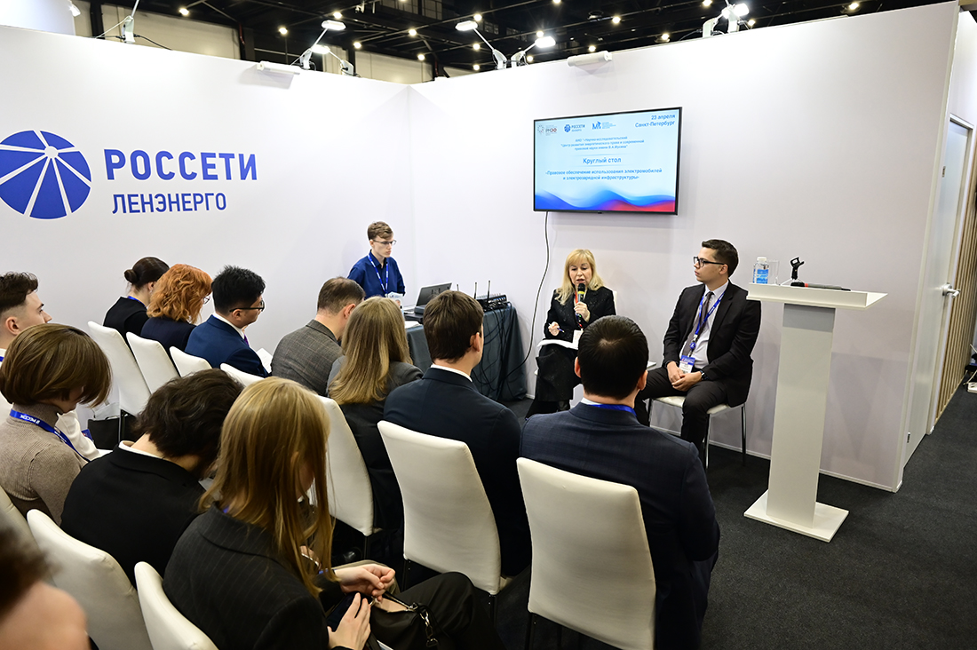 Фоторепортаж медиагруппы ARMTORG с выставки &laquo;Трубопроводная арматура. Насосы&raquo;