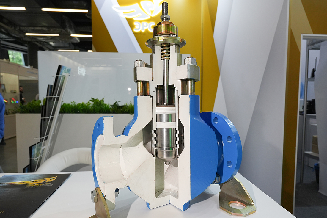 Фоторепортаж медиагруппы ARMTORG с выставки  &laquo;Газ. Нефть. Технологии&mdash;2026&raquo;