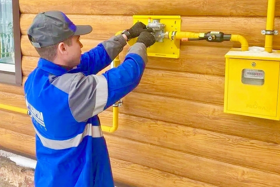 В компании &laquo;Газпром газораспределение Псков&raquo; определили лучших сварщиков и слесарей