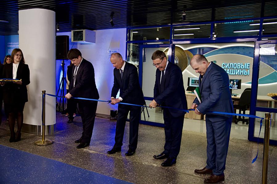 АО «Силовые машины» и СПбГМТУ официально открыли совместное студенческое конструкторское бюро