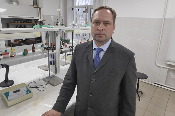 В КГУ разрабатывают притирочную суспензию для изготовления шиберов для запорной арматуры