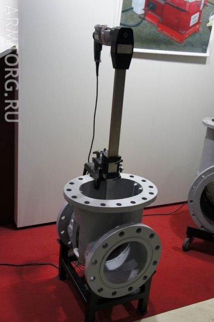 Нефтегаз-2011: Unigrind - фоторепортаж со стенда