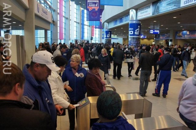 Хоккей: Кубок Гагарина, встреча Омского Авангарда и Челябинского Трактора