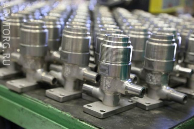 Посещение Завода «Знамя Труда» в рамках поездки по предприятиям Санкт-Петербурга