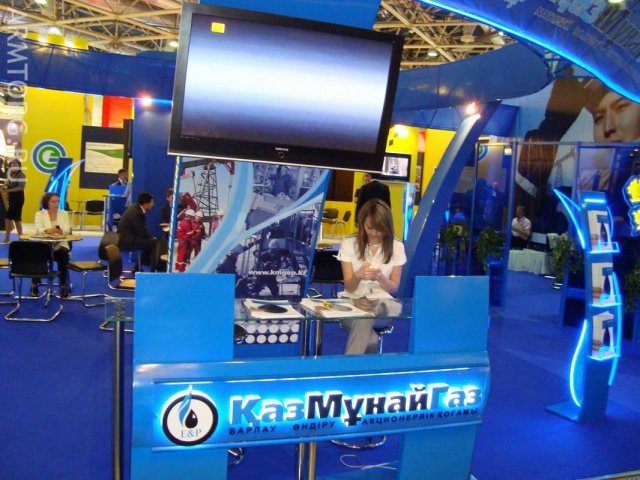 Стенды Газпром и КазМунайГаз - Нефтегаз-2010, Москва (фоторепортажи)