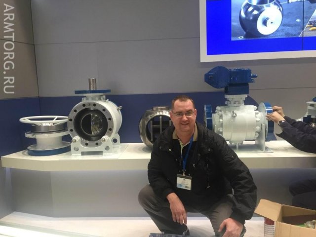 НЕФТЕГАЗ-2016. Застройка и первые впечатления от участников